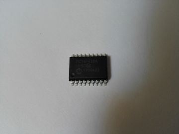 Microcontroller van IC Delen 20MHz 3.5KB (2K X 14) FLITS met 8 bits de Van geïntegreerde schakelingen 18-SOIC
