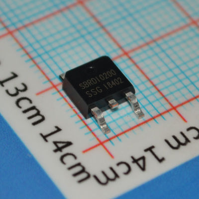 SBRD10200TR 100V 20A SBR-rectifierbrug met lage Vf-hoge efficiëntie <155°C TJ-overspanning AEC-Q101 Kwalificeerd voor automobiel- en industriële borstelmotor aandrijvingen