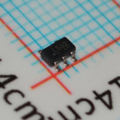 TPS560200DBVR 3,3V 0,6A Synchrone Buck Converter met 95% Efficiëntie 4,5-17V Ingang 1,2MHz Frequentie Eco-modus Interne Compensatie Soft Start en Thermische Bescherming in SOT-23 Behuizing