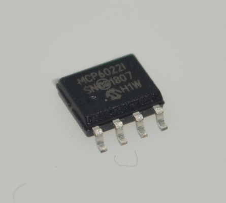 MCP6022-I/SN Dual Op Amp 2.7-5.5V Breedspanning 10MHz Bandbreedte 7V/μs Slew Rate 120dB CMRR Rail-to-Rail I/O 0.9mA Low Power SOIC-8 Package Industrial Grade