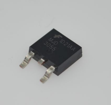MJD3055T4G 60V 15A NPN Power Darlingtons Low VCE ((sat) voor hoog efficiënt geïntegreerde demper and diode voor robuuste prestaties TO-220 pakket Ideaal voor motoren en magnetronen met inductieve belastingen