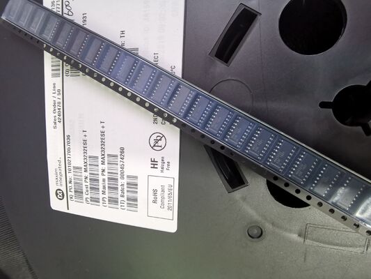MAX3232ESE+T 3,0V tot 5,5V RS-232 Transceiver 2 Drivers/2 Ontvangers ±15kV ESD-bescherming Laag Vermogen 250 kbps Datasnelheid Voor Batterijgevoede en Industriële Systemen