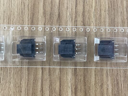 105405-1106 6 Posities 1.25mm Pitch Draad-naar-printplaat Connector Krimphuis Ontvanger Type Paneelmontage Wrijvingsslot UL 1066 V-0 voor LED-verlichting en Automotive