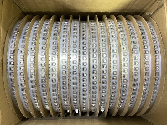 MA35V680M10X13 680μF 35V alum elec cap 10x13mm 105°C lage impedantie lange levensduur hoge golven voor elektriciteit en industrie