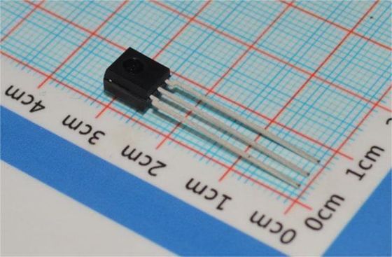 P34836 5G NR RF Power Amplifier 3.3-5V Voeding 28dB Winst 30-6000MHz QFN-16 +105°C Operatie Geïntegreerde Bias Control