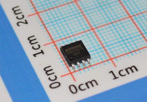 W25Q32JVSSIQ 32Mb SPI Flash 104MHz Klok 100K Wiscycli SOIC-8 2.7-3.6V -40°C tot +85°C