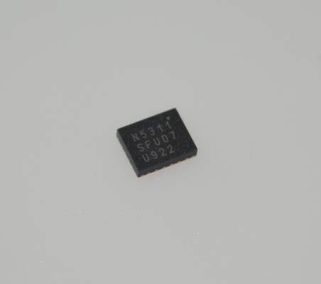 EN5311QI 5A Synchrone Buck Converter 4.5-36V Input 95% Efficiëntie QFN-20 -40°C tot +125°C AEC-Q100