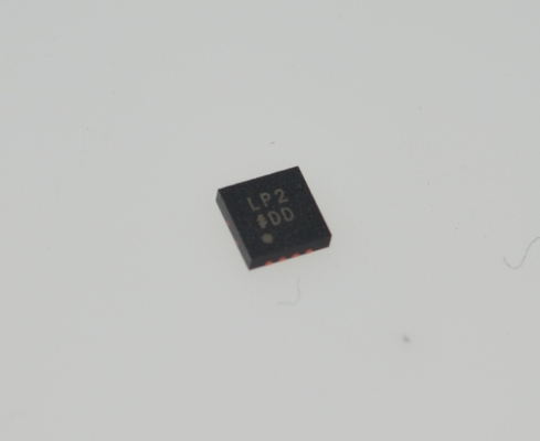 ADM7172ACPZ-R7 6.5V 2A Ultralaag geluid LDO 1μV RMS geluid 75dB PSRR @ 1MHz 2.3-6.5V Input LFCSP-8 -40°C tot +125°C
