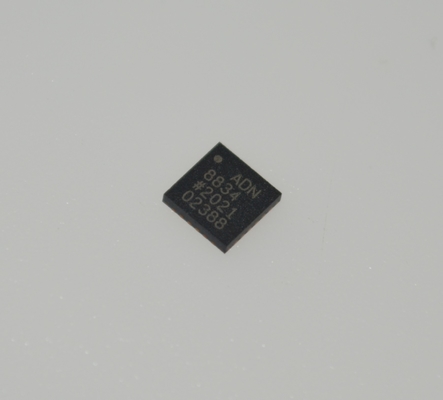 ADN8834ACPZ-R7 3A TEC-controller ±2,5°C stabiliteit 2,7-5,5V voeding I2C-interface LFCSP-32 -40°C tot +85°C