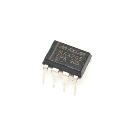 MAX705EPA Microprocessor Supervisor 4,65V Drempel 200 ms Reset Pulse 5V Voeding DIP-8 -40°C tot +85°C
