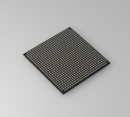 EP4CE115F29I7N Cyclone IV FPGA 114K LE's 3.9Mbit RAM 266MHz Snelheid 1.2V Kernspanning 622 I/O Pins PCIe Ondersteuning Industriële Temp (-40°C tot 100°C) RoHS Conform 780-Pin FBGA Package