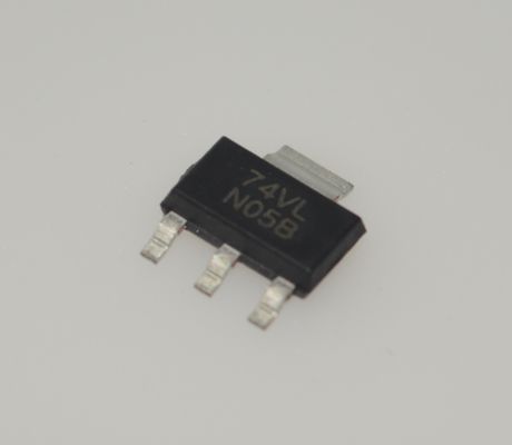 LM1117IMPX-3.3 3,3V Vaste Uitgang 800mA LDO Regulator Lage Dropout (1,2V) Hoge Nauwkeurigheid (±2%) Thermische and Stroombeveiliging SOT-223 Behuizing Stabiel met Keramische Condensatoren