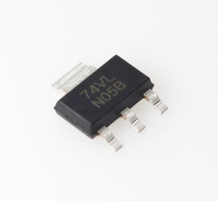 LM1117IMPX-3.3 3,3V Vaste Uitgang 800mA LDO Regulator Lage Dropout (1,2V) Hoge Nauwkeurigheid (±2%) Thermische and Stroombeveiliging SOT-223 Behuizing Stabiel met Keramische Condensatoren
