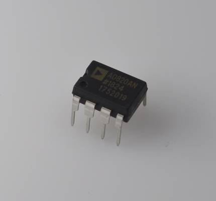 AD820ANZ Precisie 5MHz Op Amp Enkel/Dubbel Voeding (±18V) Laag Vermogen 1.3mA Rail-to-Rail Output Breed Temperatuurbereik -40°C~+125°C voor Industrieel & Automotive