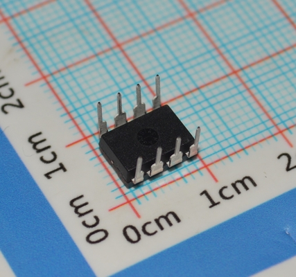 AD820AN Op-Amp 5MHz BW 16V/μs Slew Single/Dual Supply Low 1.8mA Current Rail-to-Rail Out -40°C~125°C 8-Pin DIP/SOIC Industrial Grade