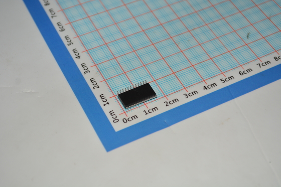 AD7712ARZ 24-Bit Σ-Δ ADC met Low Noise On-Chip PGA 5V/3V Werking Hoge Nauwkeurigheid Flexibele Filtering en Laag Vermogen voor Precisie Sensing