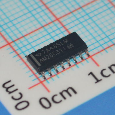 AM26C31IDR Hoge Snelheid 32Mbps RS-422/RS-485 Differentiële Driver 4 Kanalen ±15kV ESD Bescherming Breed 3V tot 5.5V Voeding -40°C tot +125°C Laag Vermogen and Industriële Kwaliteit