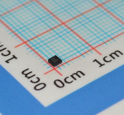 BQ294701DSGR-Cell Li-Ion Protector met Over/Undervoltage Detect 2ion 1μA Current 3.6V-10V Range 1ms Response Thermal Shutdown and DSBGA Package