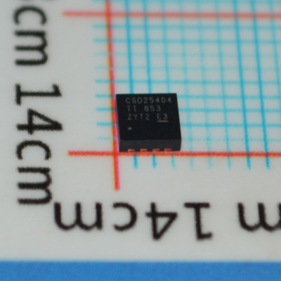 CSD25404Q3T 40V P-Channel NexFET™ MOSFET met 8,5 mΩ RDS(on) 50A stroom 175°C classificatie Lage Qg 3,3 mm×3,3 mm SON-pakket AEC-Q101 gekwalificeerd & Halogeen-vrij ontwerp