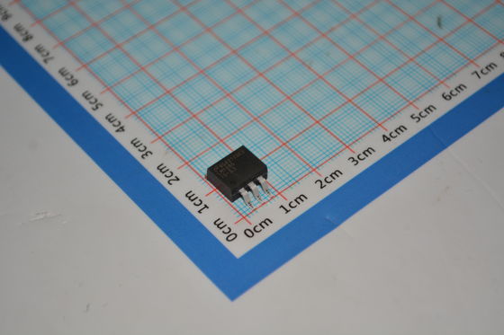 LM1085ISX-3.3 3.3V Vaste 3A-uitgang Lage uitval (1.5V) Thermische en stroombescherming TO-263 Pakket 4.75V-15V Input Fast Response Industrial Temperature (-40°C tot +125°C)