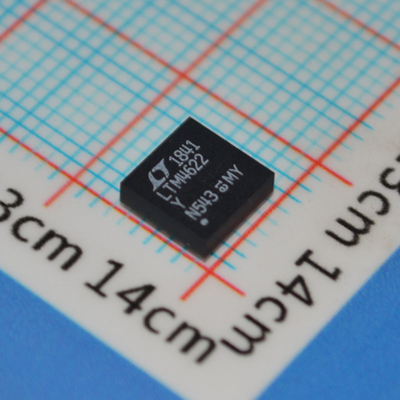 LTM4622IY 4A 20V synchrone stap-down μModule regulator met 95% efficiëntie 3.1-20V Input ±1.5% Output nauwkeurigheid 2.5MHz Schakeling en 6.25mm × 6.25mm BGA Package