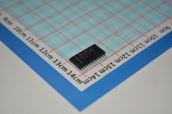 MAX7221EWG+T 8-cijferige LED-displaydriver met SPI-interface 10MHz seriële datasnelheid 2,7V-5,5V werking Individuele LED-besturing en 24-pins brede SOIC-behuizing