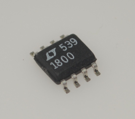 LT1800CS8 High-Speed 100MHz Op Amp 400V/μs Slew Rate Low 3.5mV Offset Rail-to-Rail Output 5V tot ±5V Supply 7nA IB Space-Saving SOIC-8 voor Filters/ADC Drivers