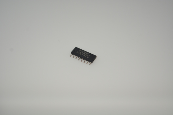 74HC595D Shift Register 8-Bit Serieel-In Parallel-Out Serieel Uitgang Latch Hoge Stroom Tri-State Uitgangen Breed Werkspanning (2V-6V) Laag Stroomverbruik & Eenvoudig Daisy-Chaining