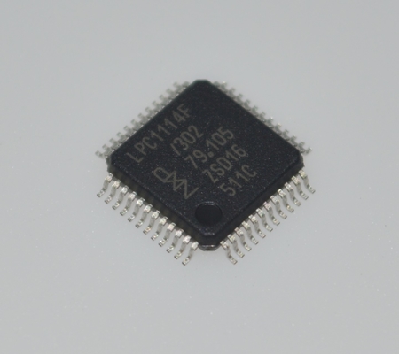 LPC1114FBD48/302 ARM Cortex-M0 32-bit MCU 50MHz CPU 32KB Flash 8KB SRAM 12-bit ADC 42 GPIO's UART/SPI/I2C Laag Vermogen < 1μA Diepe Slaap