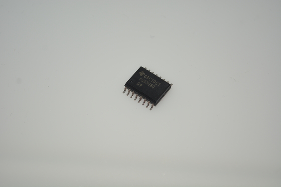 CP2102-GMR USB-UART Bridge Single-Chip Oplossing Geïntegreerde USB & Kristal 9600 bps tot 2 Mbps Baud 512-Byte Buffer Volledige GPIO Compact QFN Royalty-Vrije Drivers