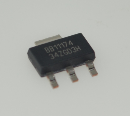 REG1117-3.3 Ultra-Low Dropout High-Precision 3.3V Spanningsregelaar met 1A Output Current Limit Thermal Protection & Enable in Miniature Packages