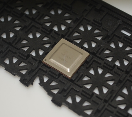 ADC12DL3200ACF RF-Sampling ADC 12-Bit Resolution Dual 3.2GSPS Channels 6.4GBaud Rate JESD204B Interface Multi-Band Operation Ultra-Low Power Wide Analog Bandwidth Integrated Digital Down-Conversion