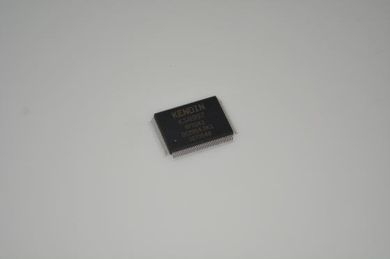 KSZ8997 9-poort 10/100 Managed Switch met QoS VLAN Energy Detection Auto-MDI/MDIX 3.3V Operation Industrial Temperature (-40°C tot +85°C) 128-pin PQFP-pakket en geavanceerd verkeersbeheer