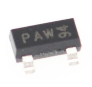 PMEG4005CT Ultra-Low VF 1.22V High Efficiency 40V/70A Schottky Diode met dubbele middelpunt-pin AEC-Q101 Qualified Halogen-Free RoHS Compliant Superior Thermal Performance in TO-220AB Package