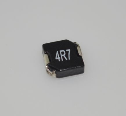 SRP7030-4R7M 4.7μH Shielded Power Inductor met 9.6mΩ Low DCR 15.8A High Isat Ferrite Core High Current Low Loss Compact 7.3x7.3x3.0mm voor stroomvoorzieningen