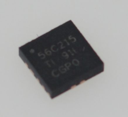 TPS56C215RNNR 15A 3.8-17V Synchrone Buck Converter met 0,5% nauwkeurigheid 550kHz Frequentie Vermogen Goede interne compensatie Thermische afsluiting en natte zijden