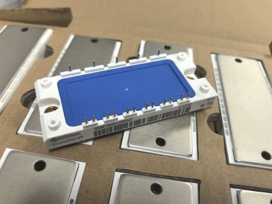 BSM150GD120DN2 1200V/150A IGBT-module Lage VCE(sat) Hoge Snelheid Schakelen Laag Verlies Ingebouwde NTC Geïsoleerde Basisplaat Industriële Kwaliteit voor Zware Motor Drives & Windenergie-omvormers