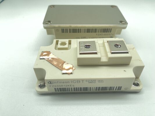 FZ600R12KE4HOSA1 1200V/600A IGBT-module Lage VCE(sat) Hoge Snelheid Schakelen Laag Verlies Press-Fit Pinnen Geïsoleerde Basisplaat NTC-sensor Industriële Kwaliteit voor Zware Aandrijvingen & Windomvormers
