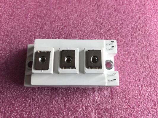 MMG200Q120B6TC 1200V 200A SiC Half-Bridge Module Low Rds ((on) Fast Switching High Frequency High Temp Operation Low Loss Industrial Grade Voor PV & UPS