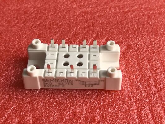SKD83 16 1600V 83A Dual Diode Module Ultra-Low Forward Voltage Fast Soft Recovery High Surge Current High Isolation Robust EconoDUAL3 Package Voor zware rectificatoren en industriële lassen
