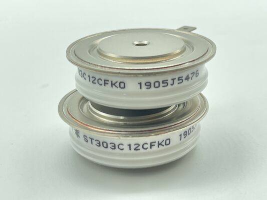 ST303C12CFK0 1200V 300A Halve brugmodule Laag Vce (sat) Laag verlies Kortsluiting Robuustheid Geïntegreerde NTC Voor motor aandrijvingen en industriële omvormers