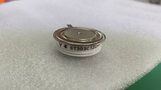 VS-ST303C12CFK0 1200V 300A IGBT-module Laag Vce (sat) Laag verlies Hoog robuustheid Geïntegreerde NTC snelle schakeling voor industriële aandrijvingen en UPS-omvormers