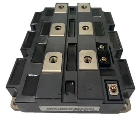 CM900HC-90H 900V 900A Hoge stroom IGBT-module Lage VCE (sat) 2.7V Hoge kortsluiting Robustheid Lage schakelverlies Hoge isolatie Voor zware industriële aandrijvingen en Mega UPS