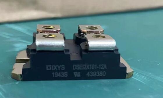 DSEI2X101-12A 1200V 2x101A Dubbele Diode Ultra-Snelle Herstel Lage Omgekeerde Herstel Zacht Schakelen Lage VF Hoge dI/dt Geïsoleerd Pakket Ideaal voor Snubber en Lassen