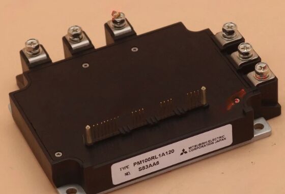 PM100RL1A120 1200V 100A IPM 5th-Gen CSTBTTM Low VCE ((sat) 1.75V Integrated Drive Short-Circuit Protection Over-Temp Detection Error Output UL Certified voor aandrijvingen