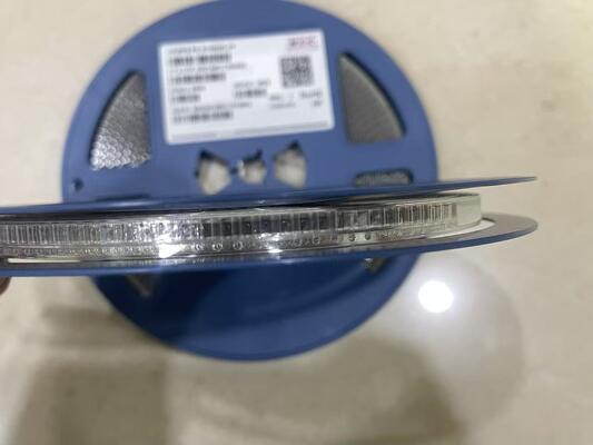 SM4004PL-TP 400V 1A Algemeen Diode Lage VF 1.1V Lage lekkage 5μA Hoge stroomstroom 30A SOD-123FL -65°C tot 175°C RoHS-conform voor stroomvoorzieningen en LED-verlichting