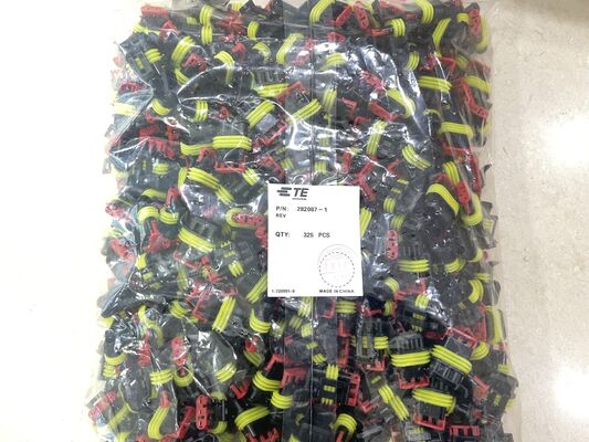 282087-1 4 Positie 2,5 mm Pitch Draad-to-Board Receptacle Crimp Housing Friction Lock Panel Mount Gepolariseerd UL 94V-0 4.5A Kwalificatie voor elektriciteitsdistributie en industrie