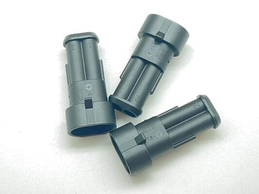 282104-1 2 Posities 5,0 mm Pitch Draad-naar-printplaat Connector Verticale Doorsteekbevestiging Afgeschermd Wrijvingssluiting Gepolariseerd UL 94V-0 voor Voedingen en Industriële Besturingen