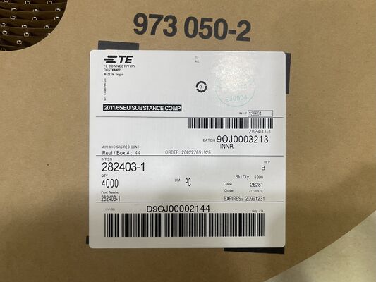 282403-1 8-positie 2,5 mm Pitch Wire-to-Board Receptacle Crimp Housing Friction Lock Gepolariseerd UL 94V-0 4,5A Nominaal Paneelmontage voor Industrieel en Automotive