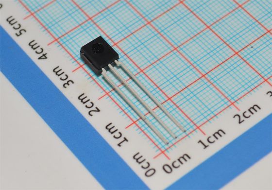 P34836 5G NR RF Power Amplifier 3.3-5V Voeding 28dB Winst 30-6000MHz QFN-16 +105°C Operatie Geïntegreerde Bias Control